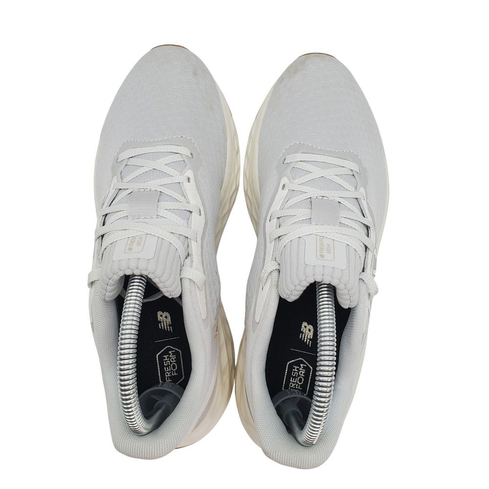 New Balance Fresh Foam Arishi v4 Running Sneakers Gray White Gum Women's Size 8 - Picture 6 of 8